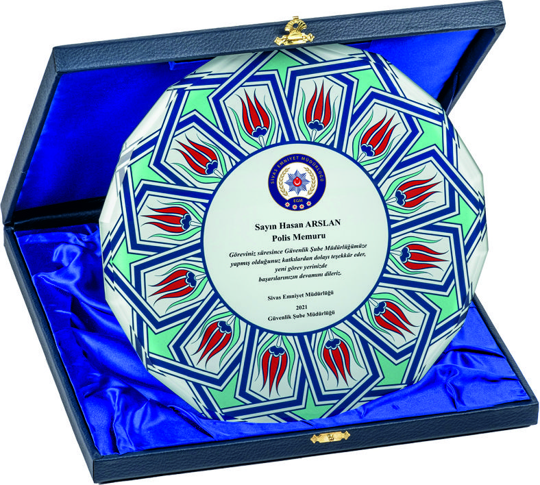 TABAK PLAKET EST 011